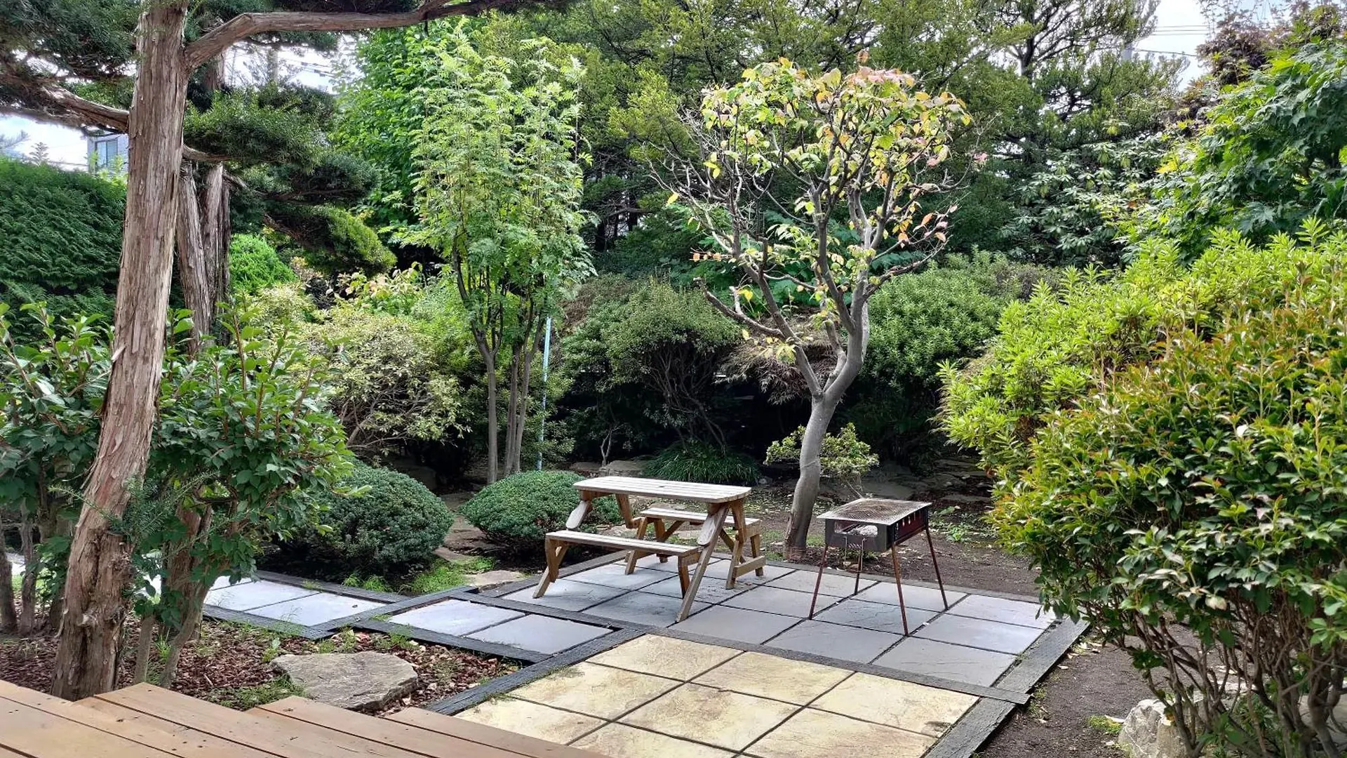 Old Garden House Sapporo Hiragishi Apartment